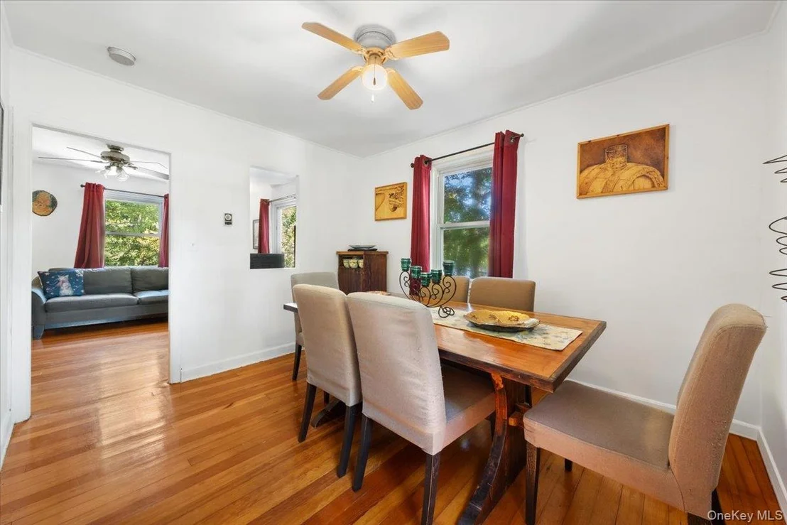 Photo of 184 Lake Drive