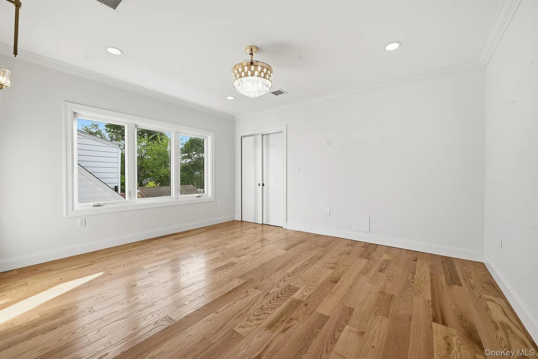Photo of 51 Sobro Avenue