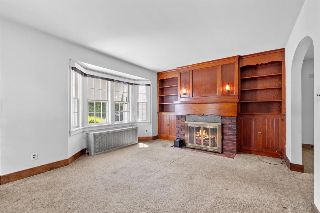 Photo of 61 Spackenkill Road