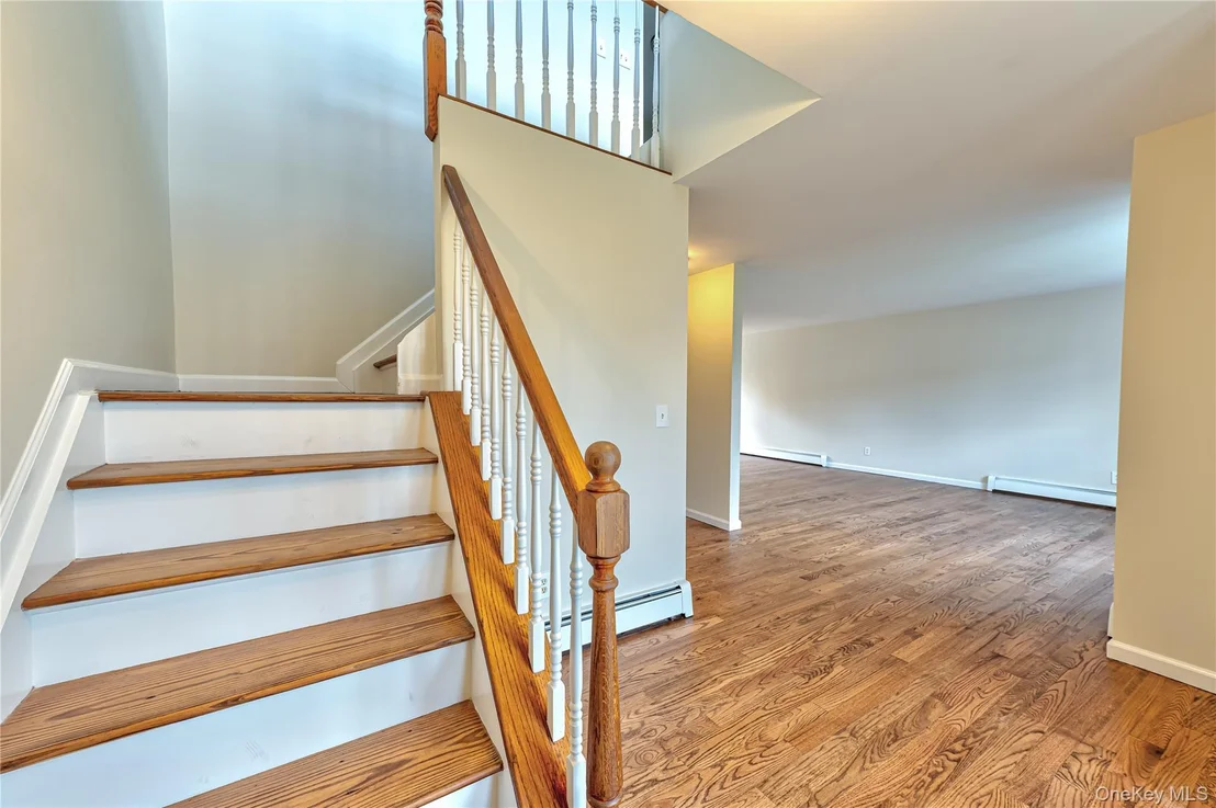 Photo of 44 Westminster Drive