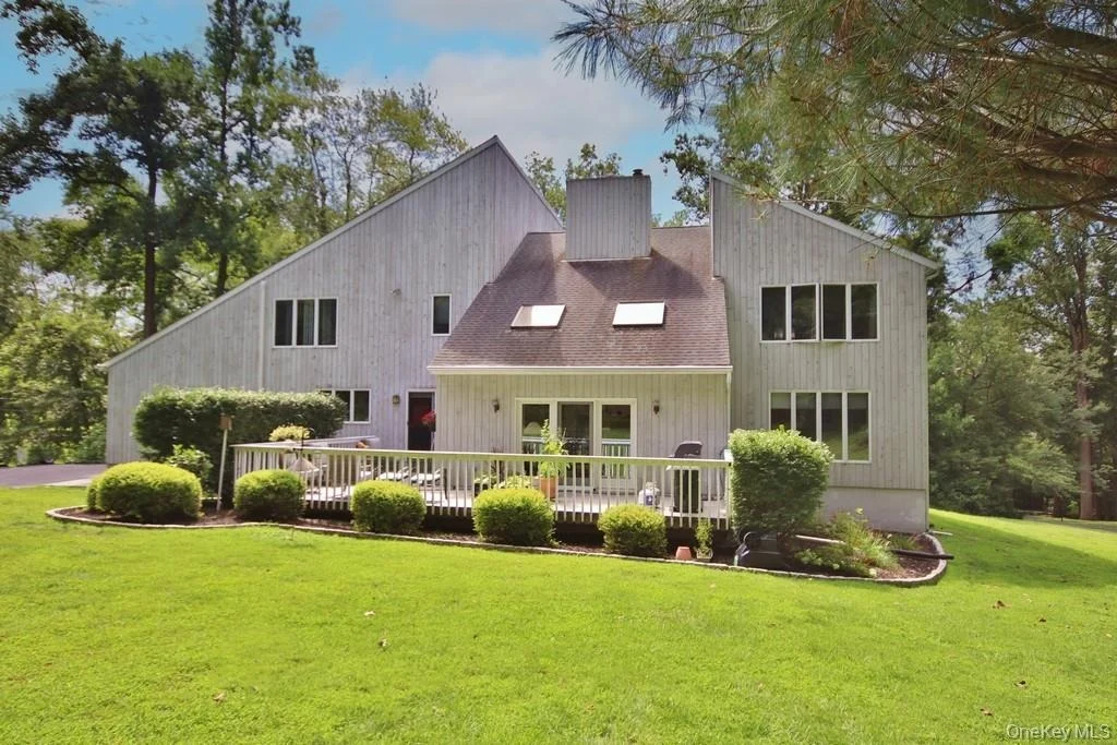 Photo of 356 Cedar Hill Road