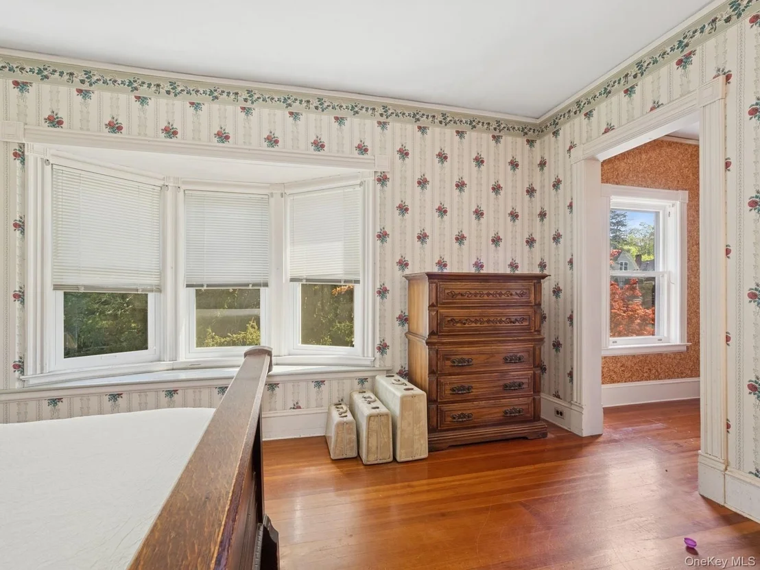 Photo of 24 Mountain Avenue