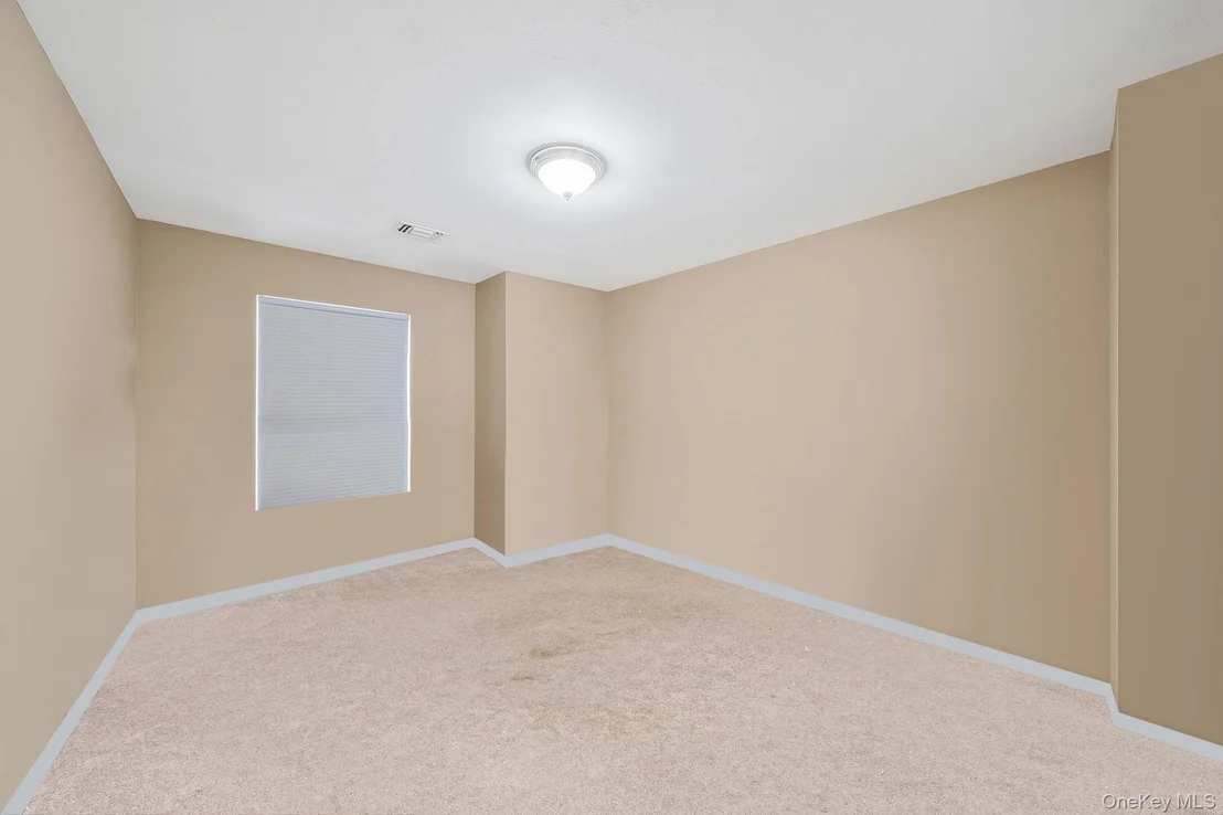 Photo of 3 Liberty Place