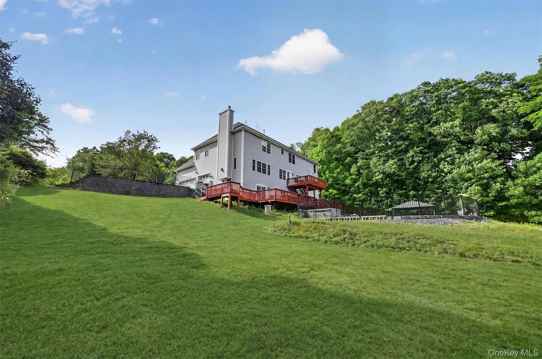 Photo of 3 Harvey Way
