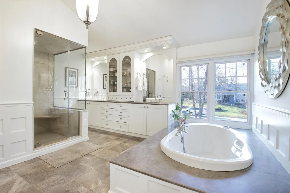 Photo of 75 Chestnut Drive