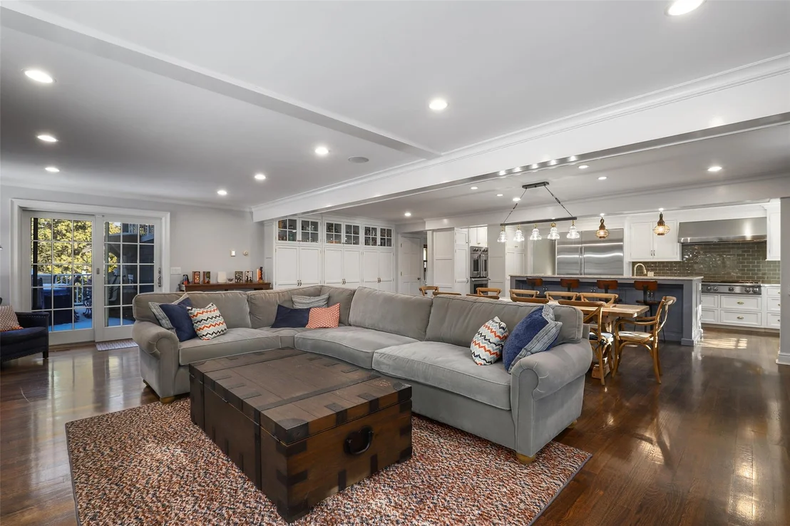 Photo of 5 Country Ridge Circle