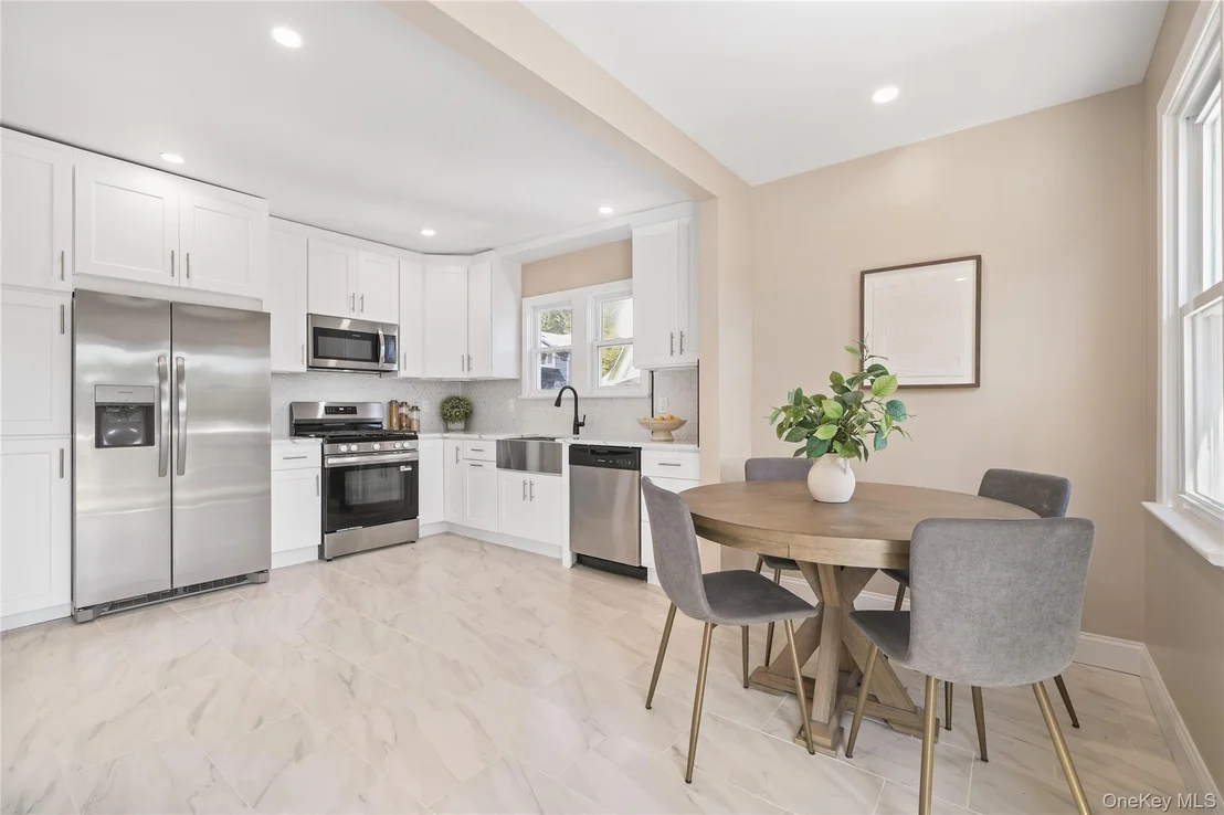 Photo of 511 Decatur Avenue