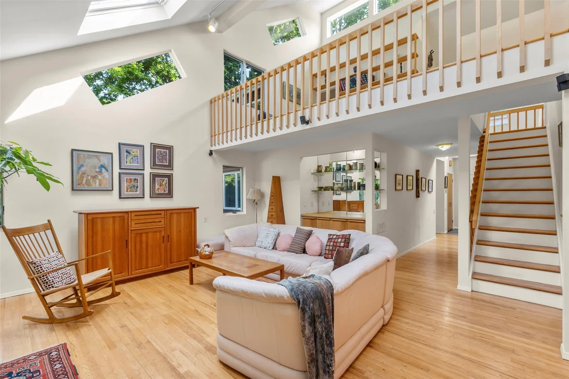Photo of 8 Braemer Road