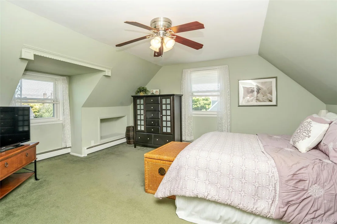 Photo of 9 Amby Avenue