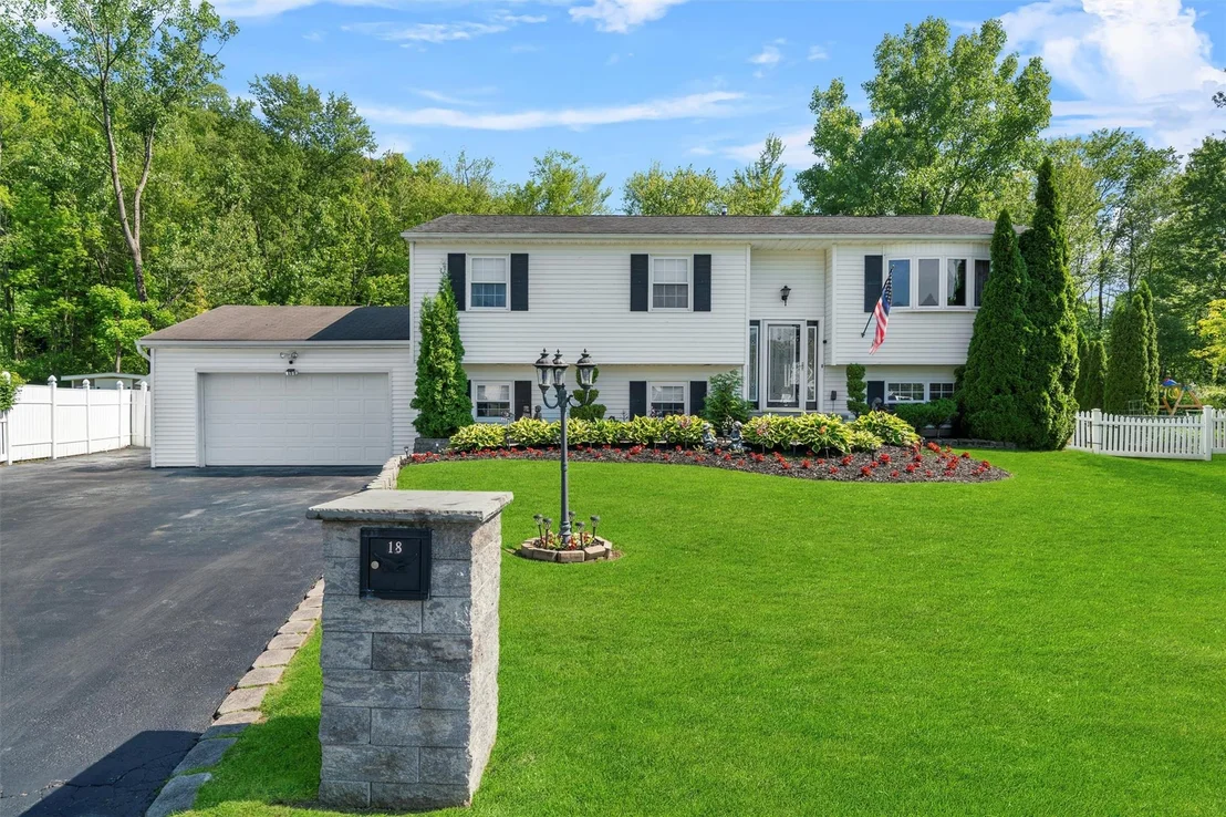 Photo of 18 Grant Drive