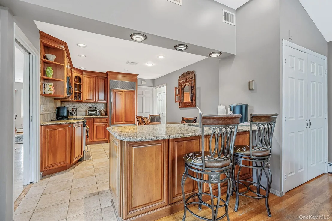 Photo of 122 Southern Parkway