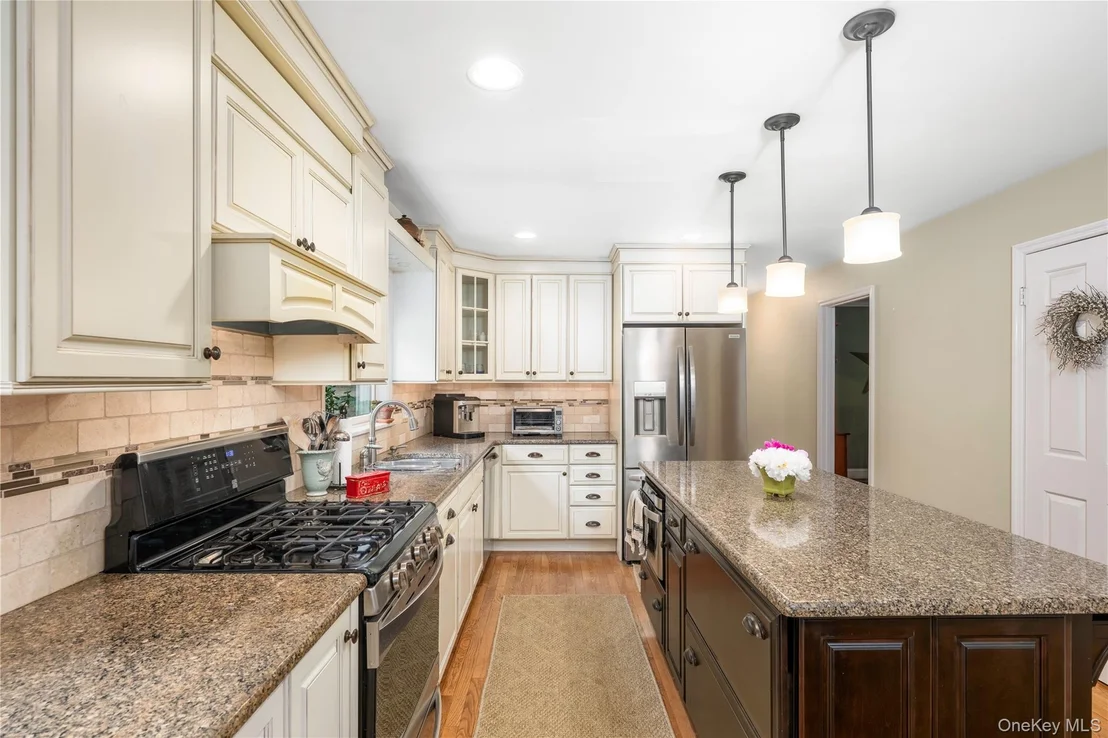 Photo of 3 Heathbrook Drive