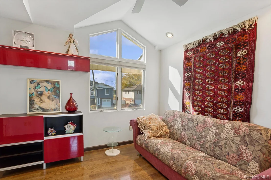 Photo of 2729 Shore Drive