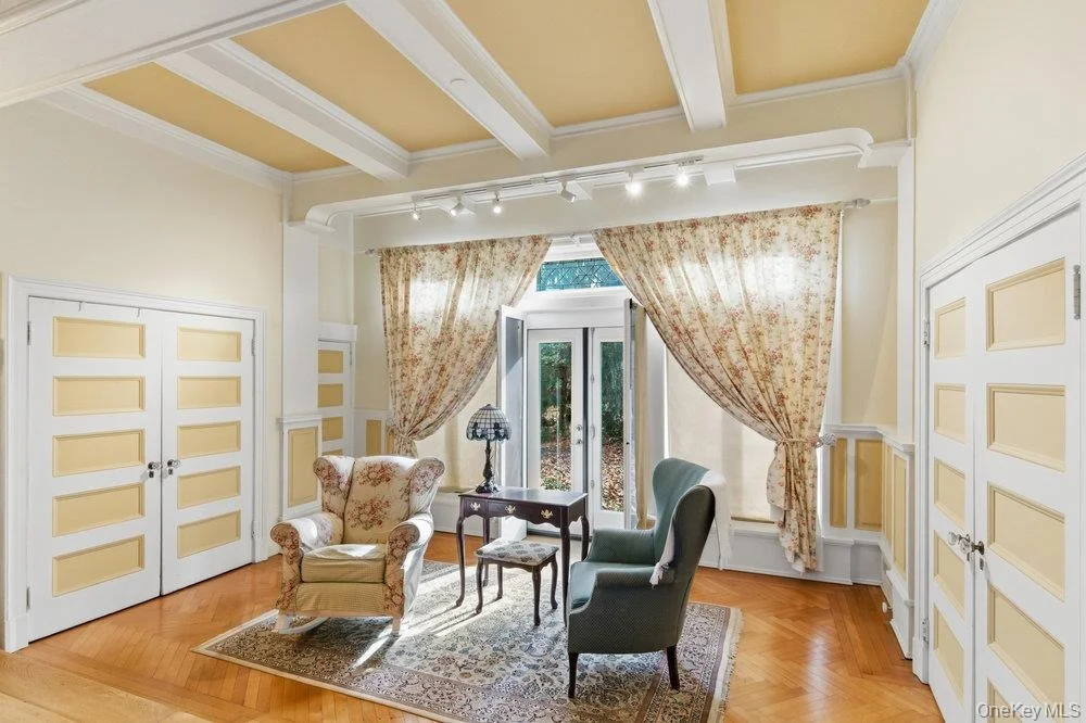 Photo of 5 Cedar Lane