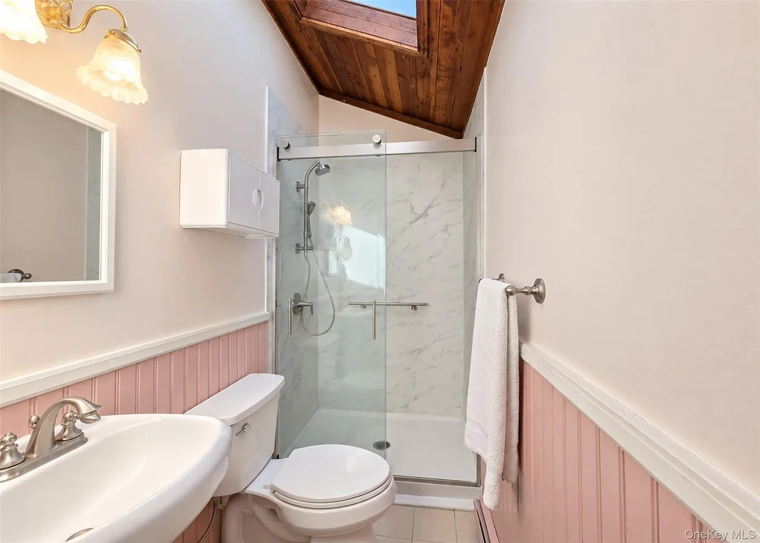 Photo of 124 Ridge Road