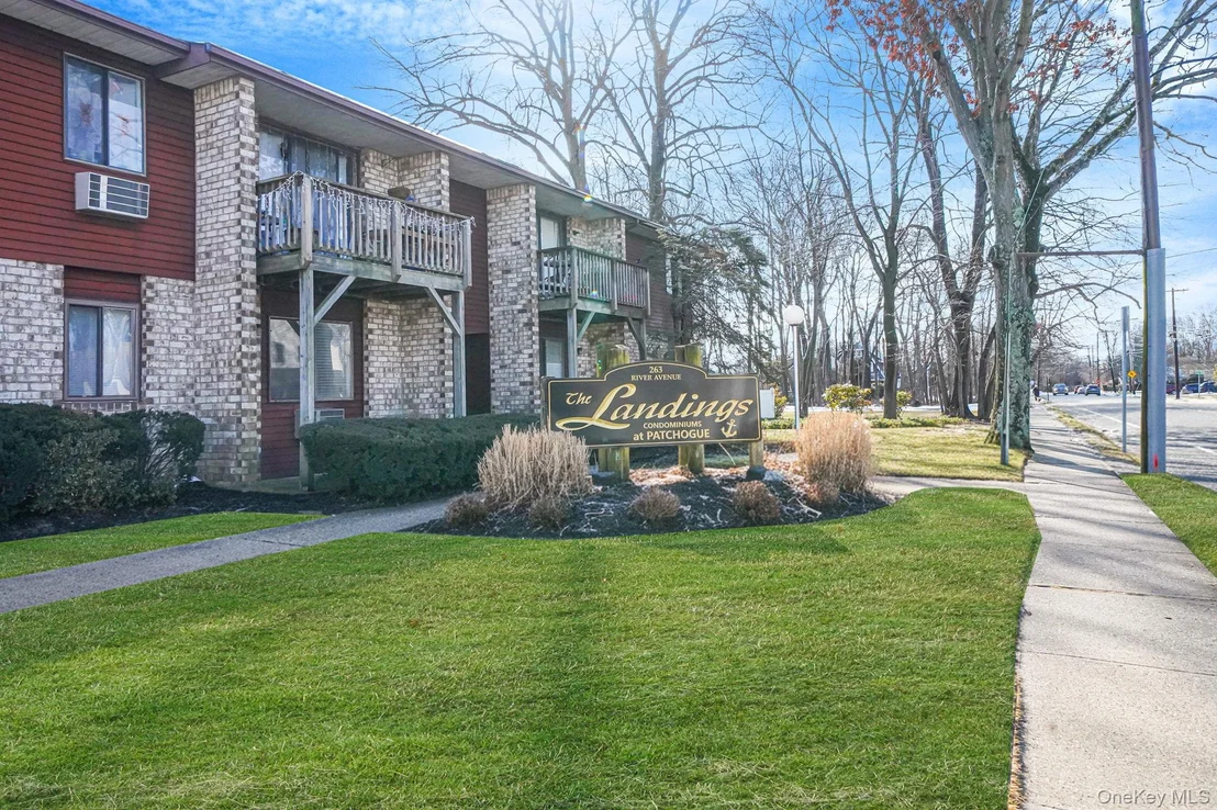 Photo of Unit 5LD at 263 River Avenue