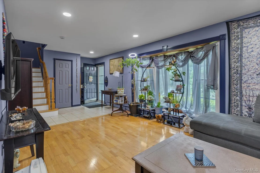 Photo of 153 Patchogue Yaphank Road