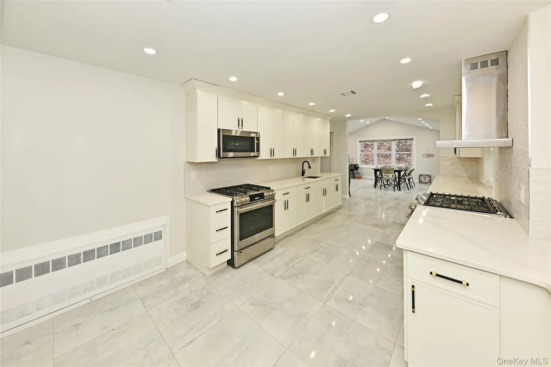 Photo of 7 Charlotte Drive