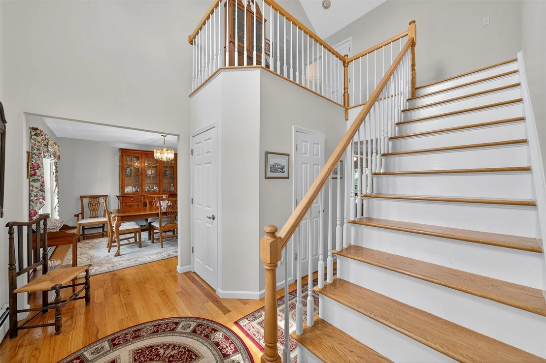 Photo of 106 Maple Avenue