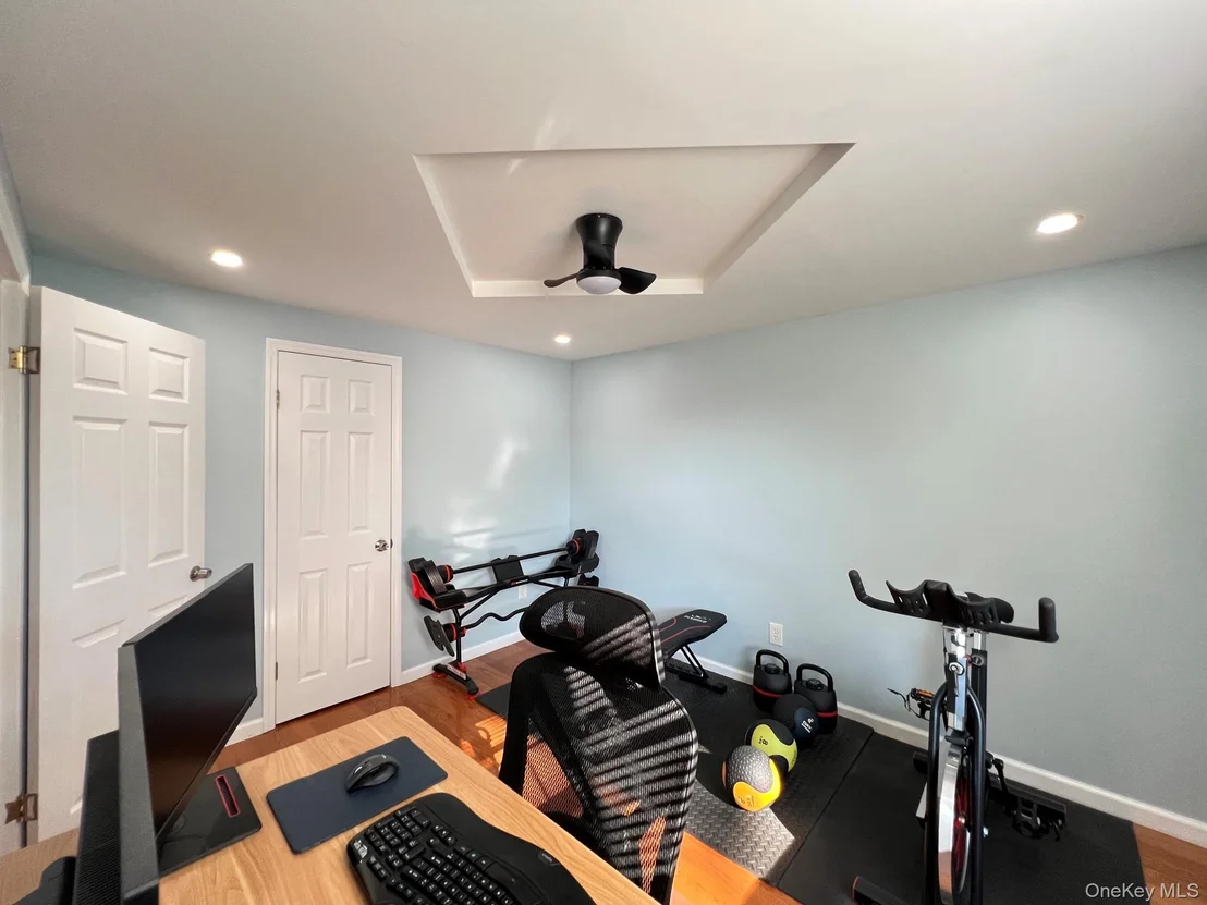 Photo of Unit B at 13714 68TH DRIVE