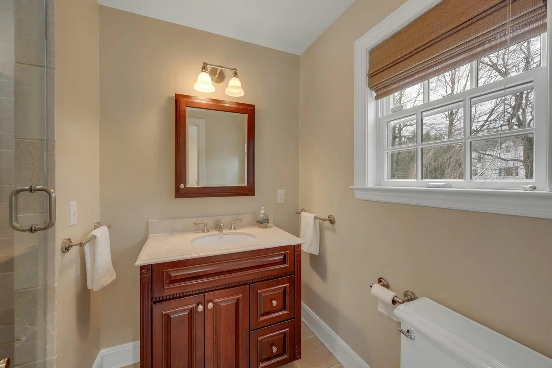Photo of 280 Beverly Road