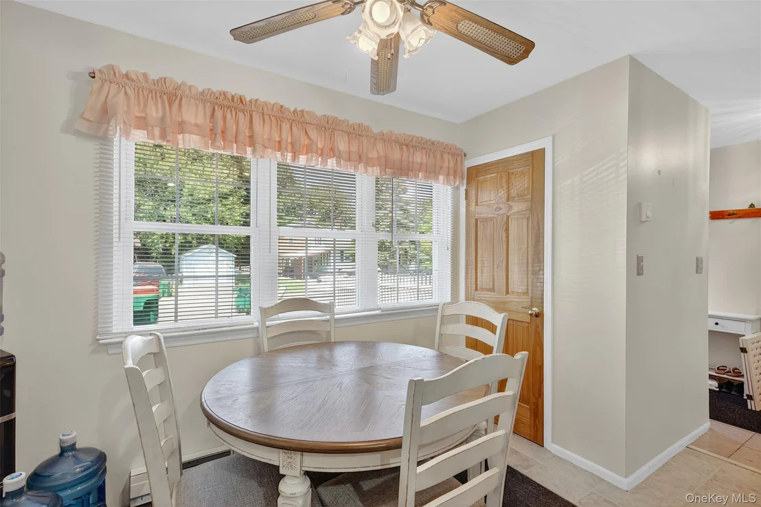 Photo of 5 Roundtree Court