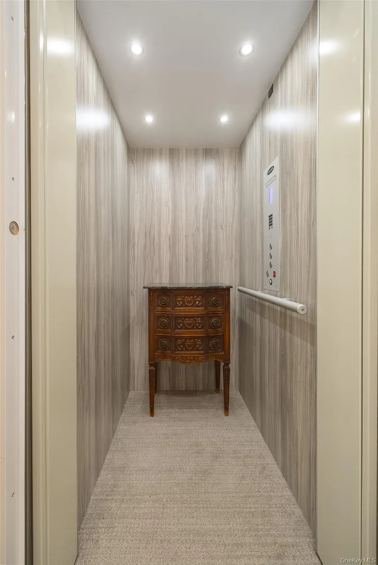 Photo of 215 Smith Road