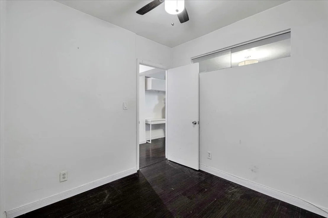 Photo of Unit 1A at 804 Bronx River Road
