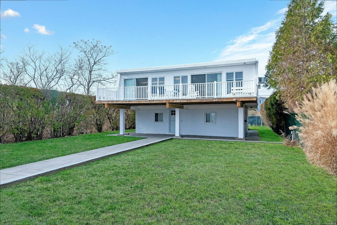 Photo of 51 Oceanview Drive
