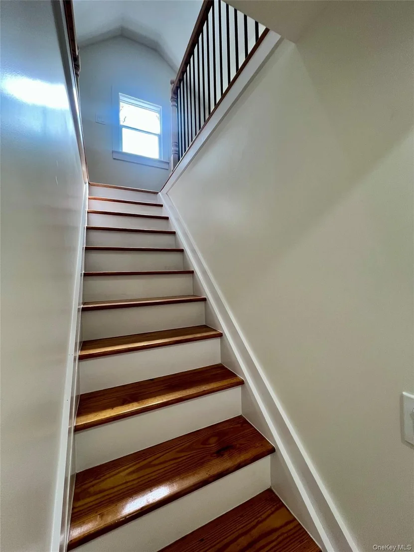 Photo of 100 Maple Lane