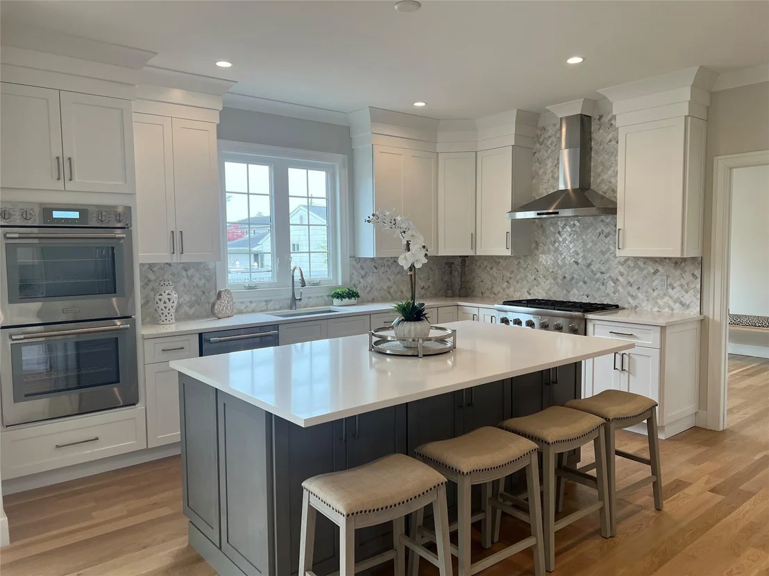 Photo of 10 19th Street