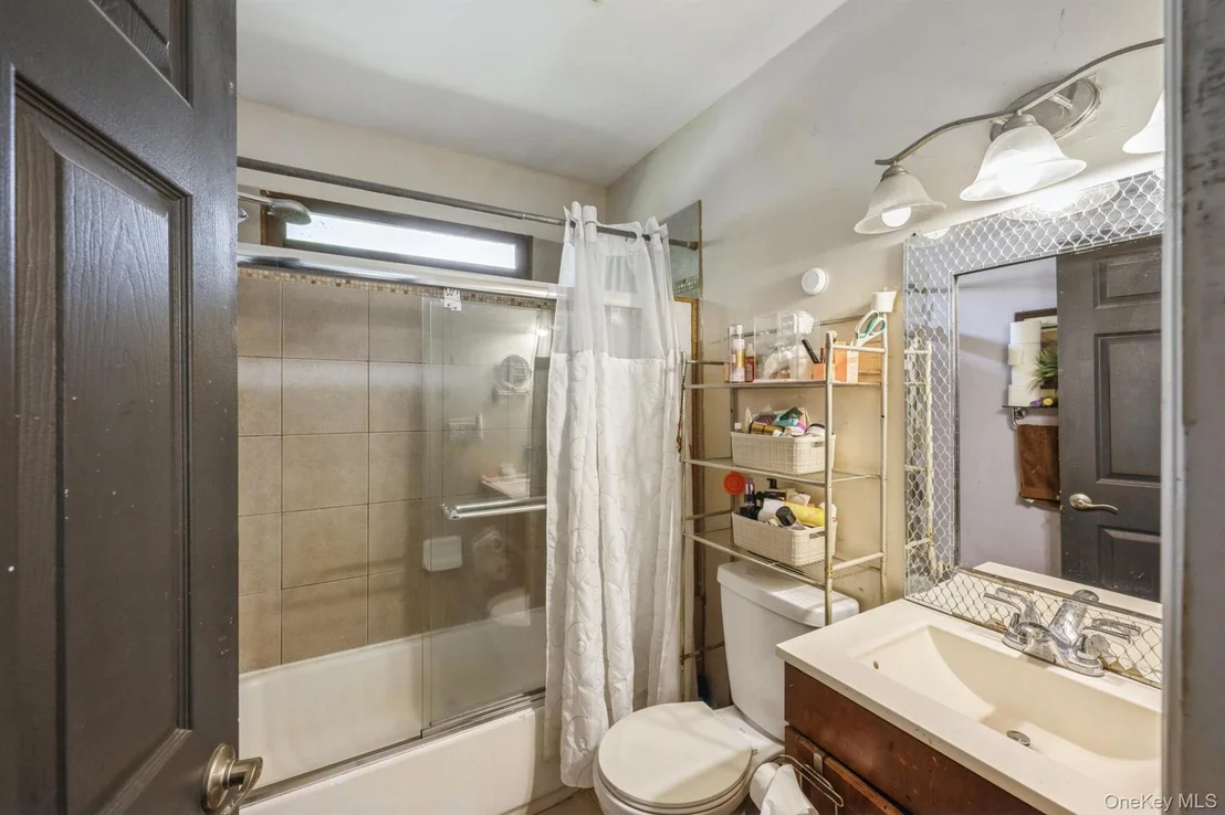 Photo of 25 Tamarack Road