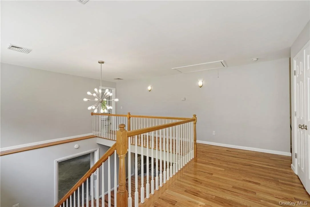 Photo of 448 Sprout Brook Road