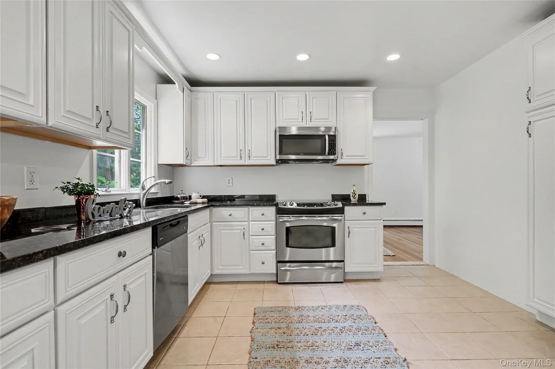 Photo of 28 Valley View Road