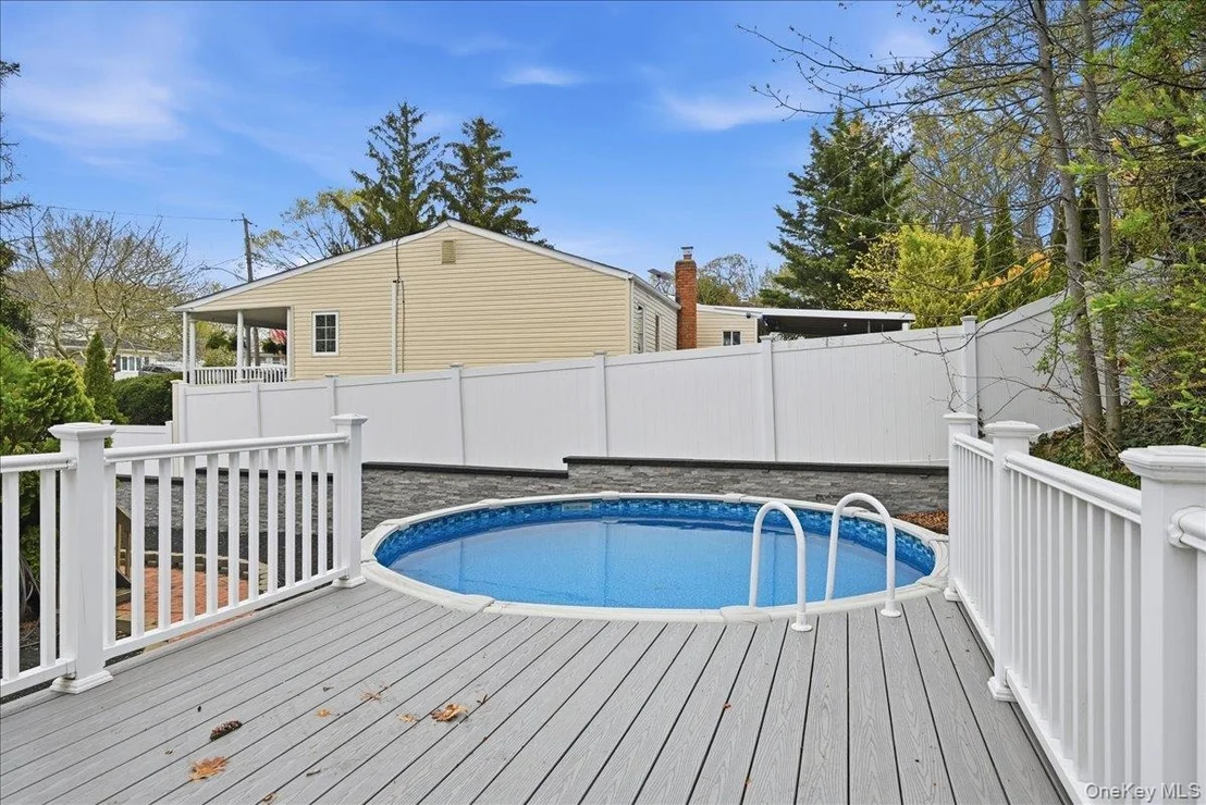 Photo of 9 Adrian Drive