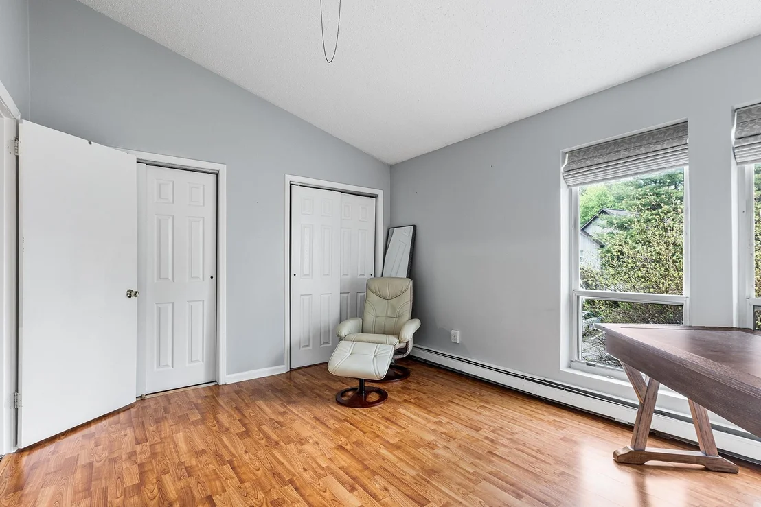 Photo of 17 Hemlock Circle