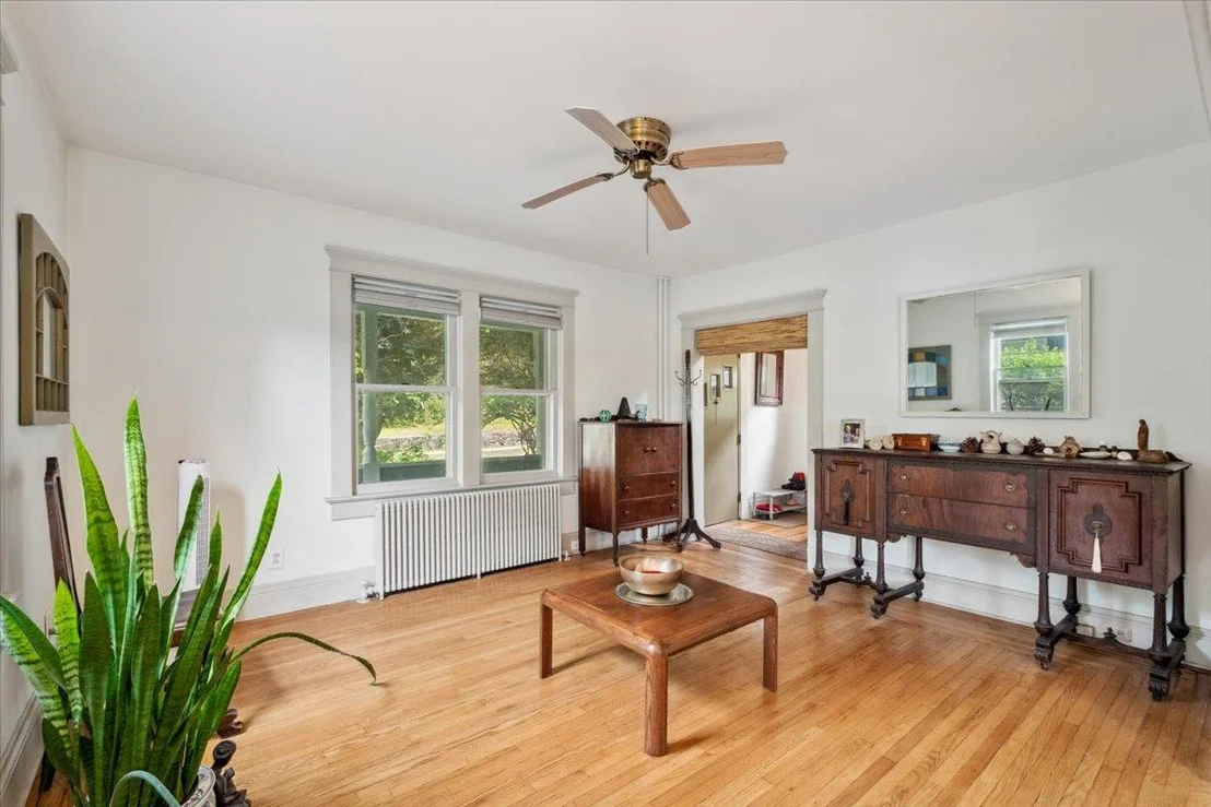 Photo of 330 Union Avenue