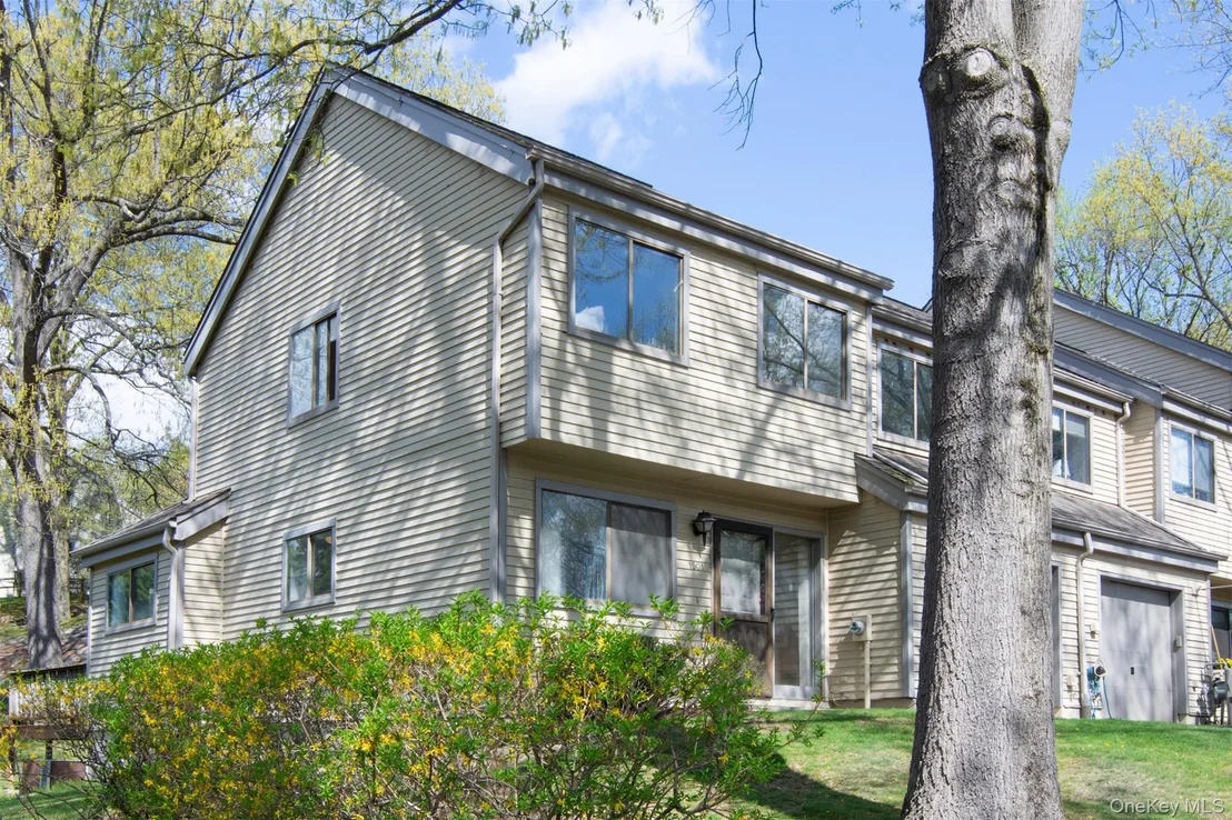 Photo of 1501 Hunters Run