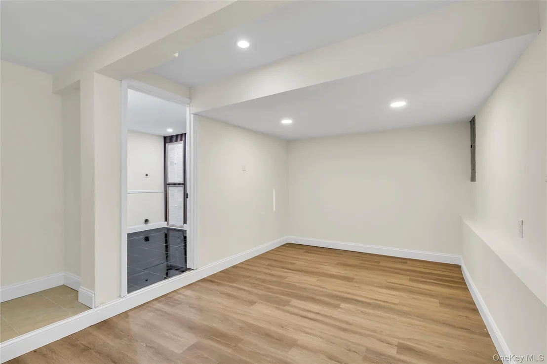 Photo of 116 Phyllis Drive