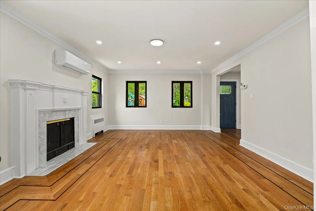 Photo of 11 Brook Lane