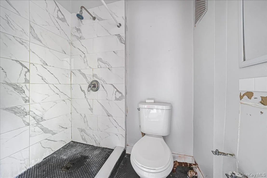 Photo of 339 E 140th Street