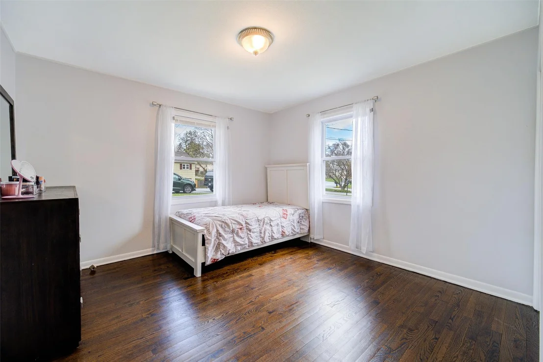 Photo of 8 Ludlow Drive