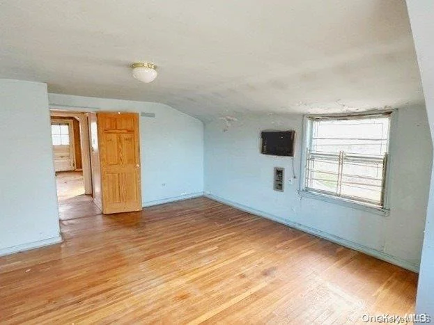 Photo of 109 Centennial Avenue