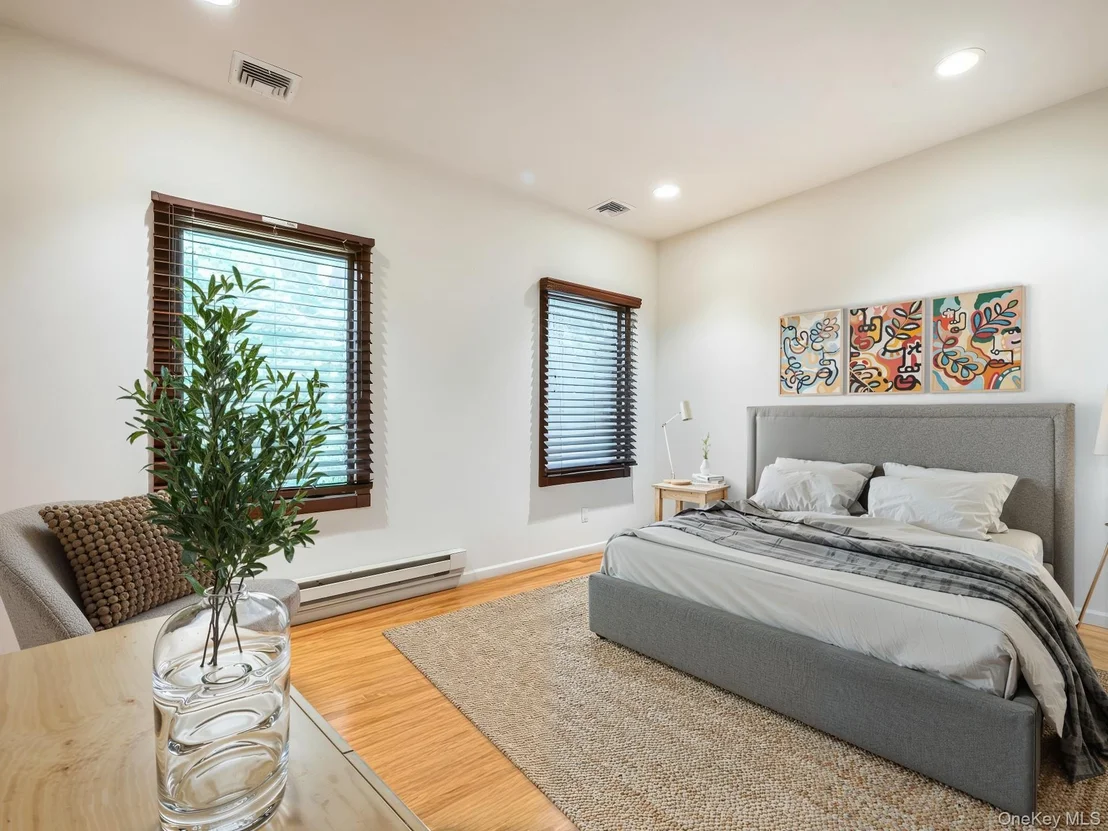 Photo of 3 West Drive