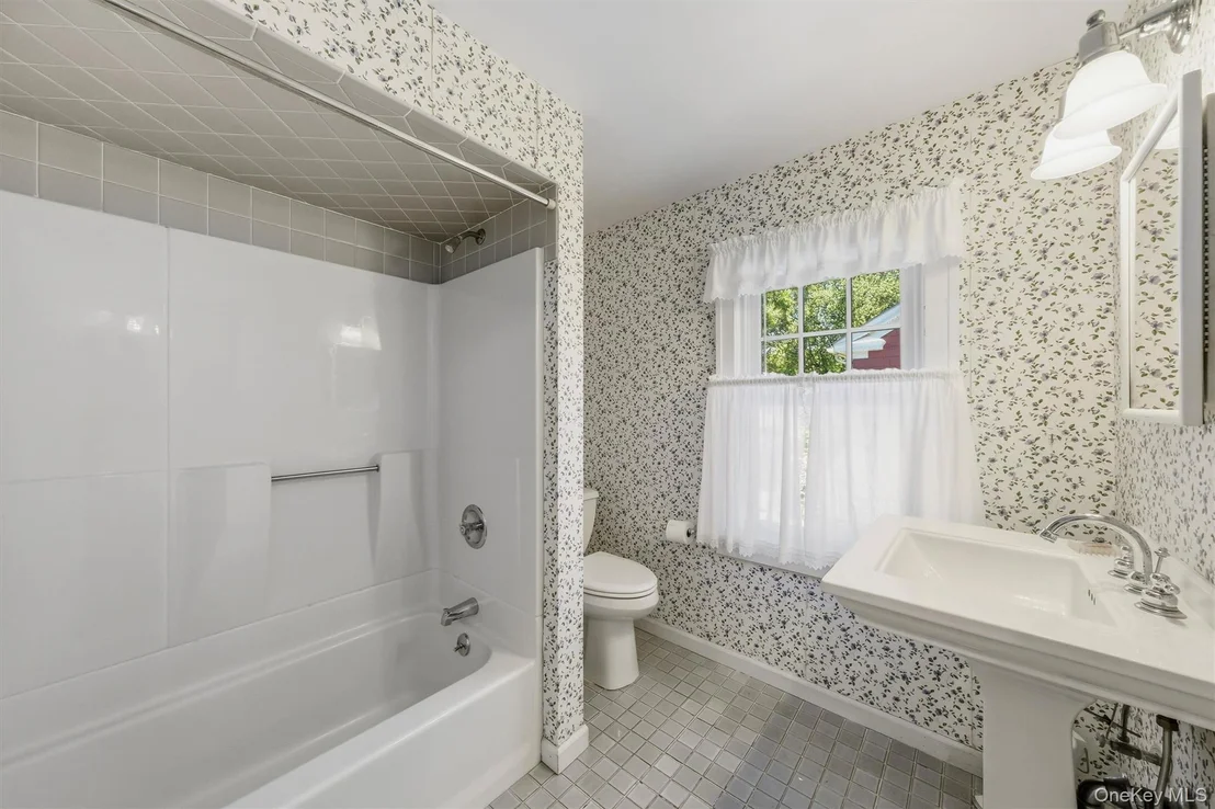 Photo of 14 Spoor Avenue