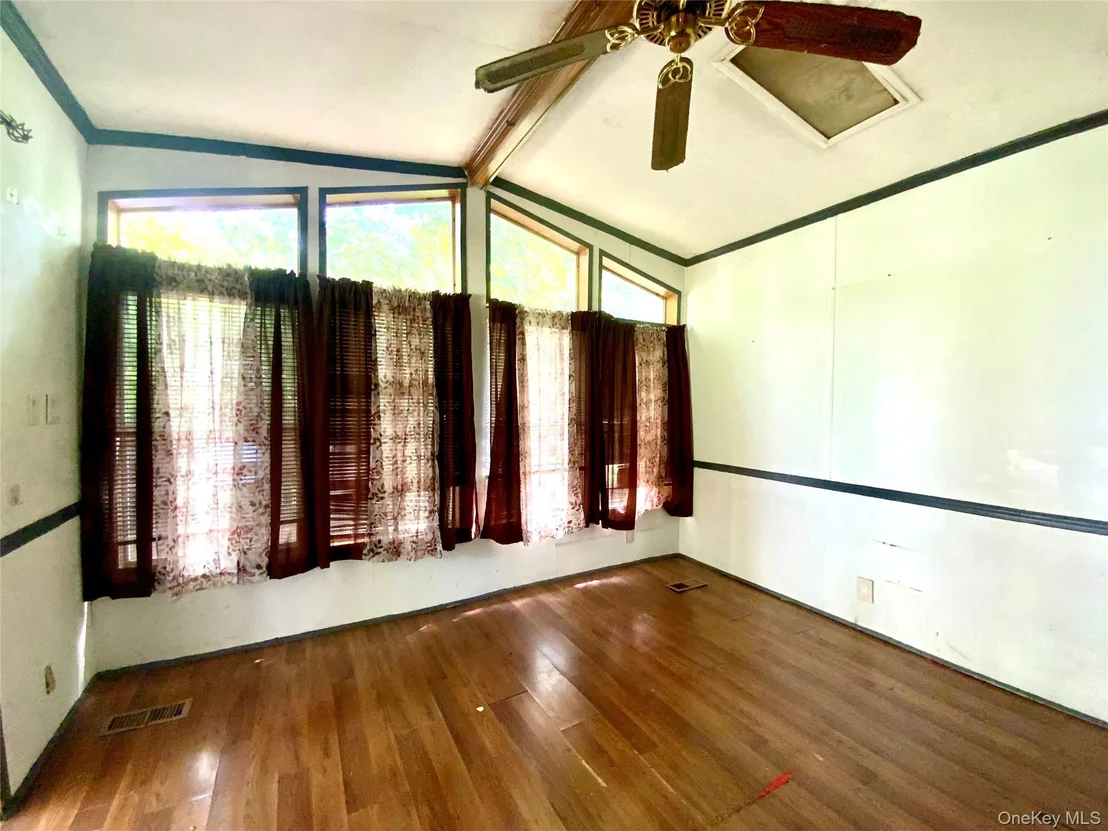 Photo of 34 Forrest