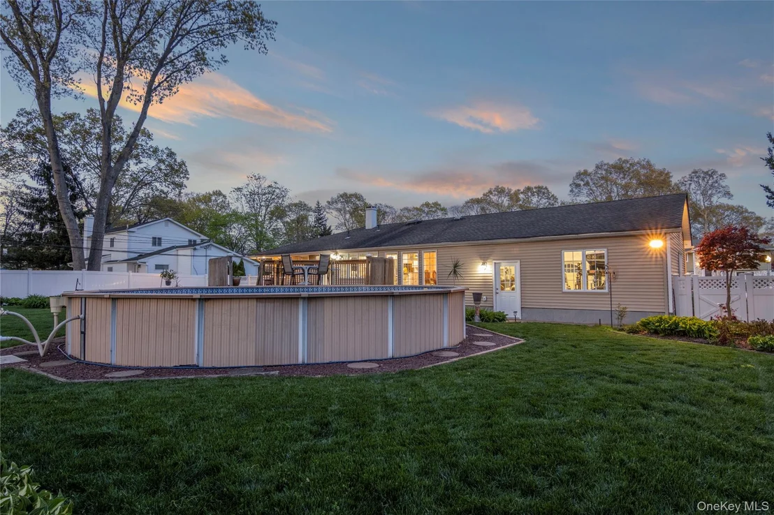 Photo of 8 Raven Drive