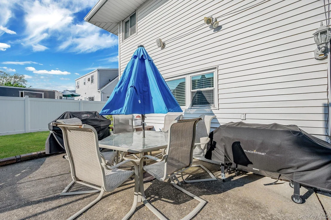 Photo of 413 N Broadway