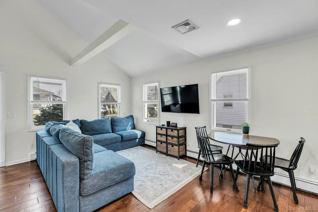 Photo of 39 Ocean Avenue