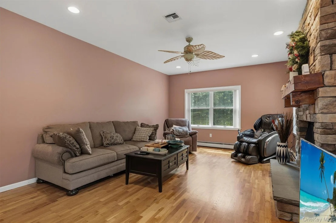 Photo of 151 Bowser Road
